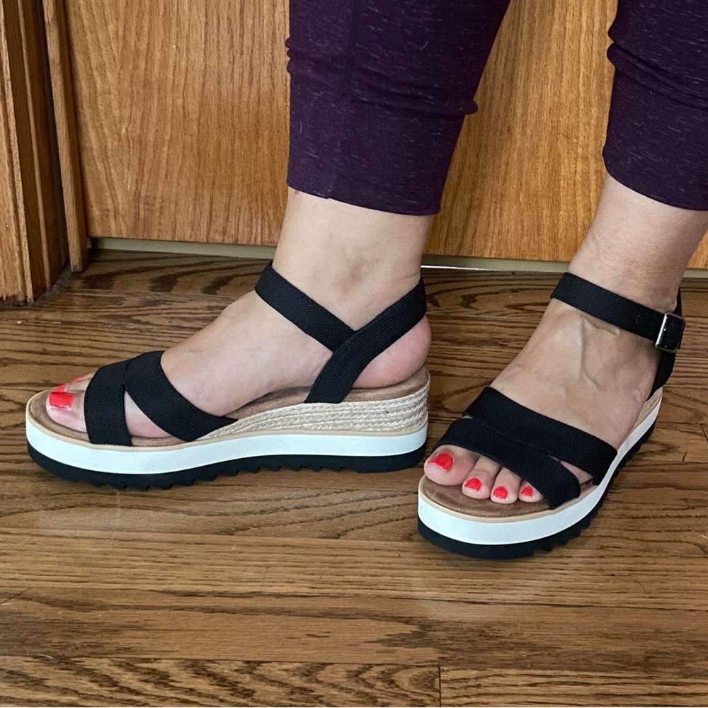 Toms Black Wedge Sandals